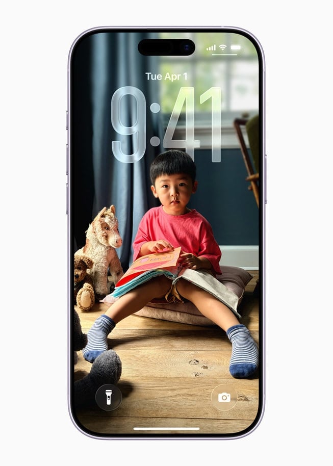 iPhone 17